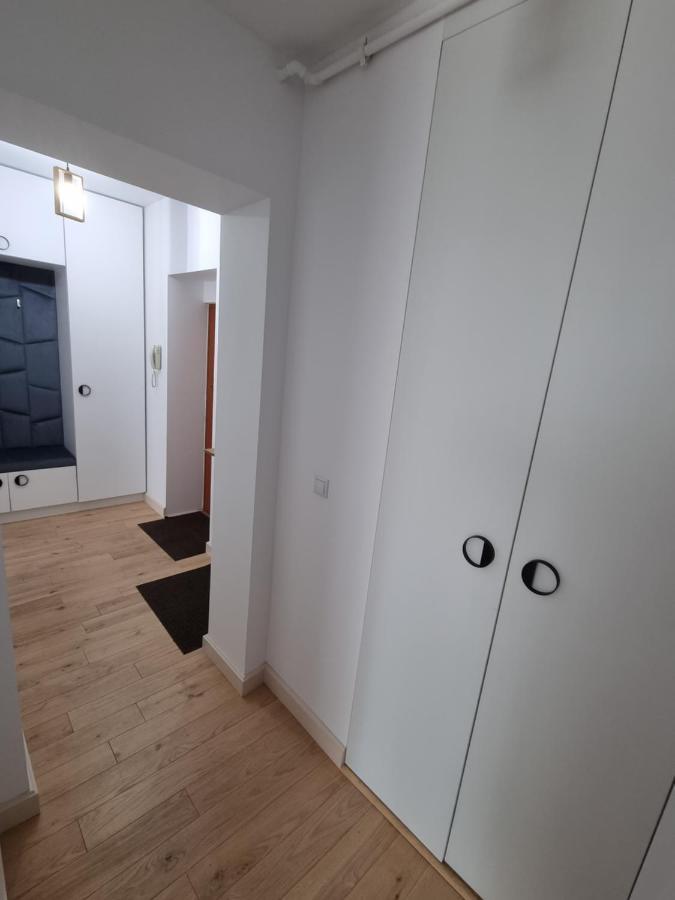 Ultra-Central 1 Bed Apartment, Str Nicolae Iorga Baia Mare Luaran gambar