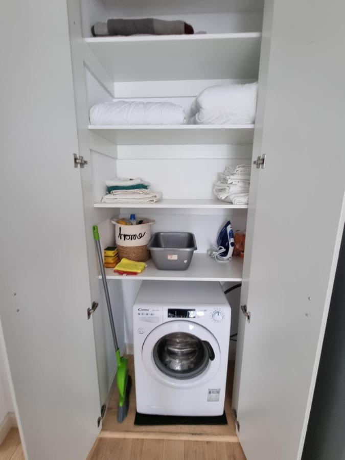 Ultra-Central 1 Bed Apartment, Str Nicolae Iorga Baia Mare Luaran gambar